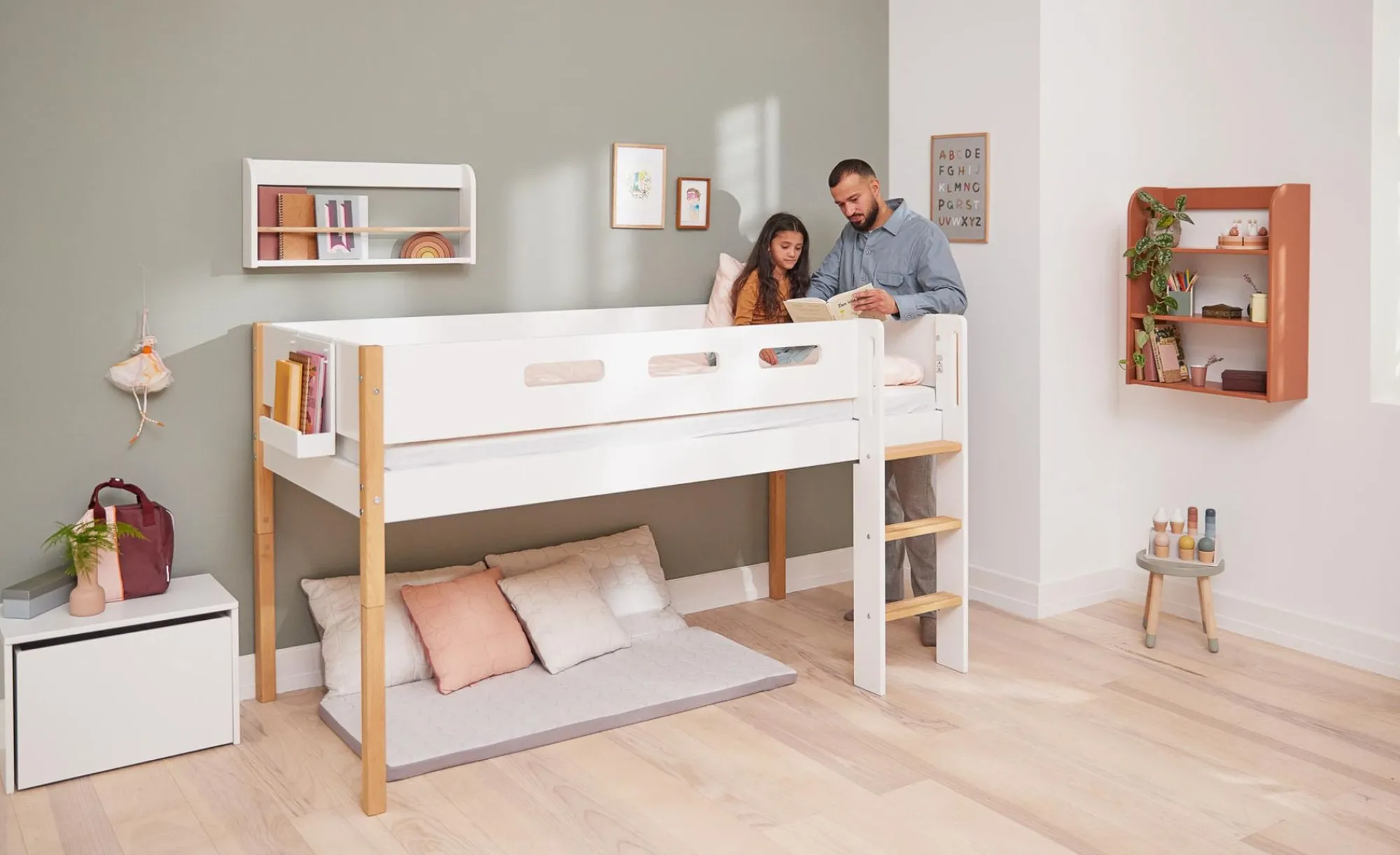 Best FLEXA Halvhøj Seng Med Lige Stige White/Oak