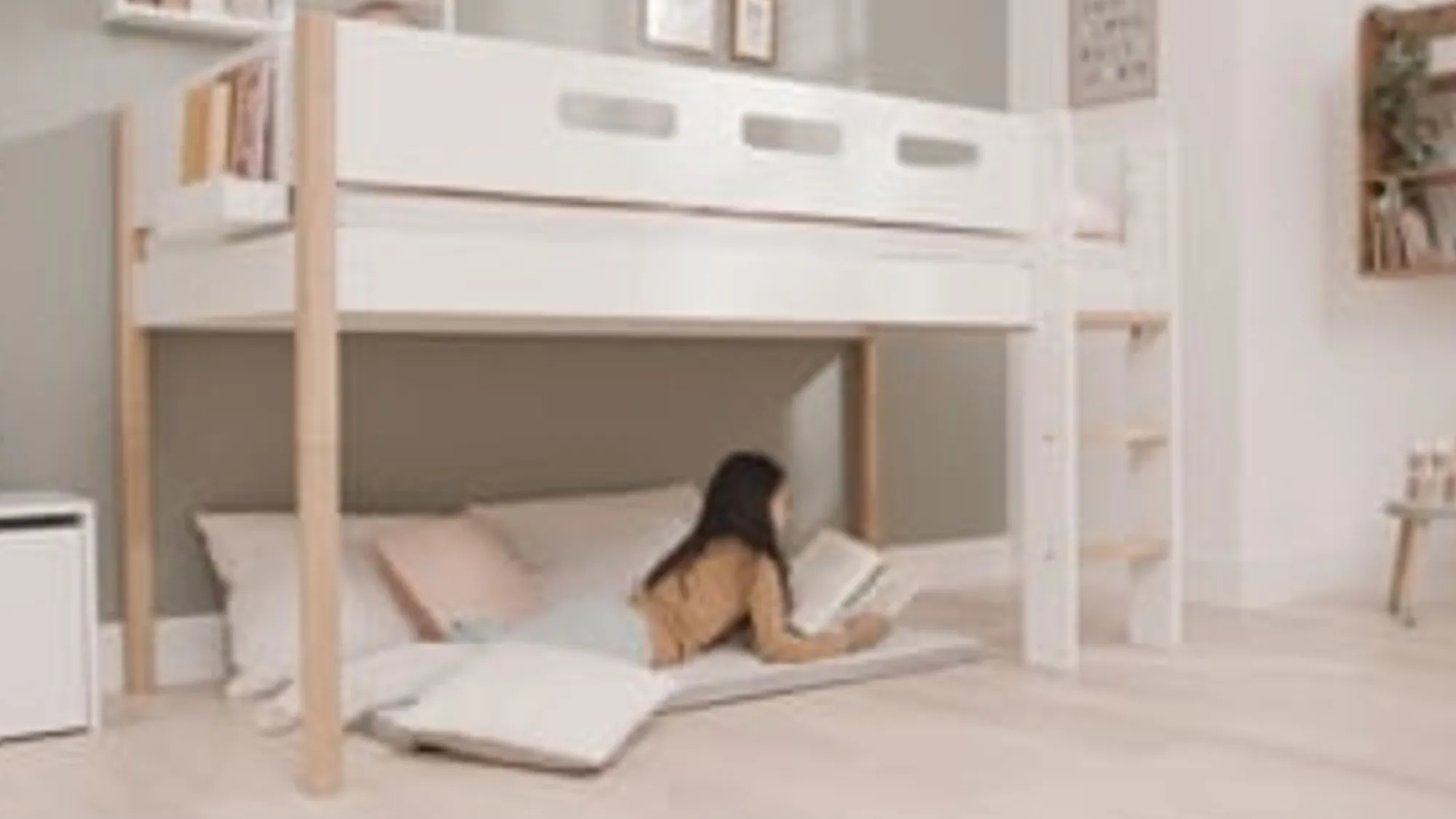 Best FLEXA Halvhøj Seng Med Lige Stige White/Oak