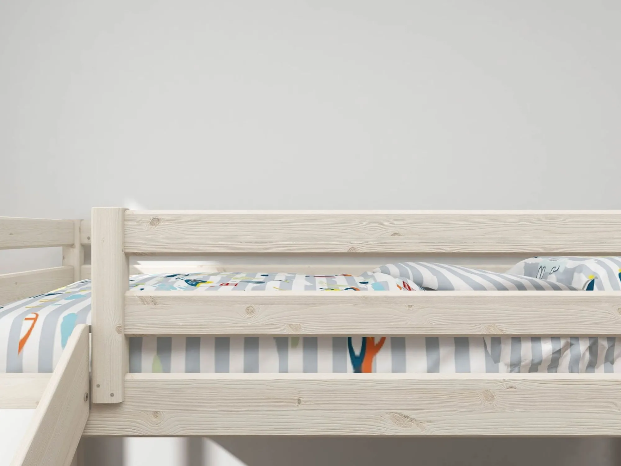 Best FLEXA Halvhøj Seng Med Skra Stige Og Rutsjebane White Washed Pine