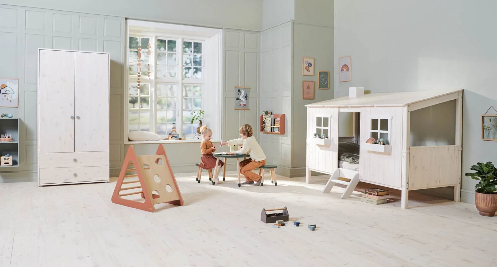 Best FLEXA Legebord Deep Green