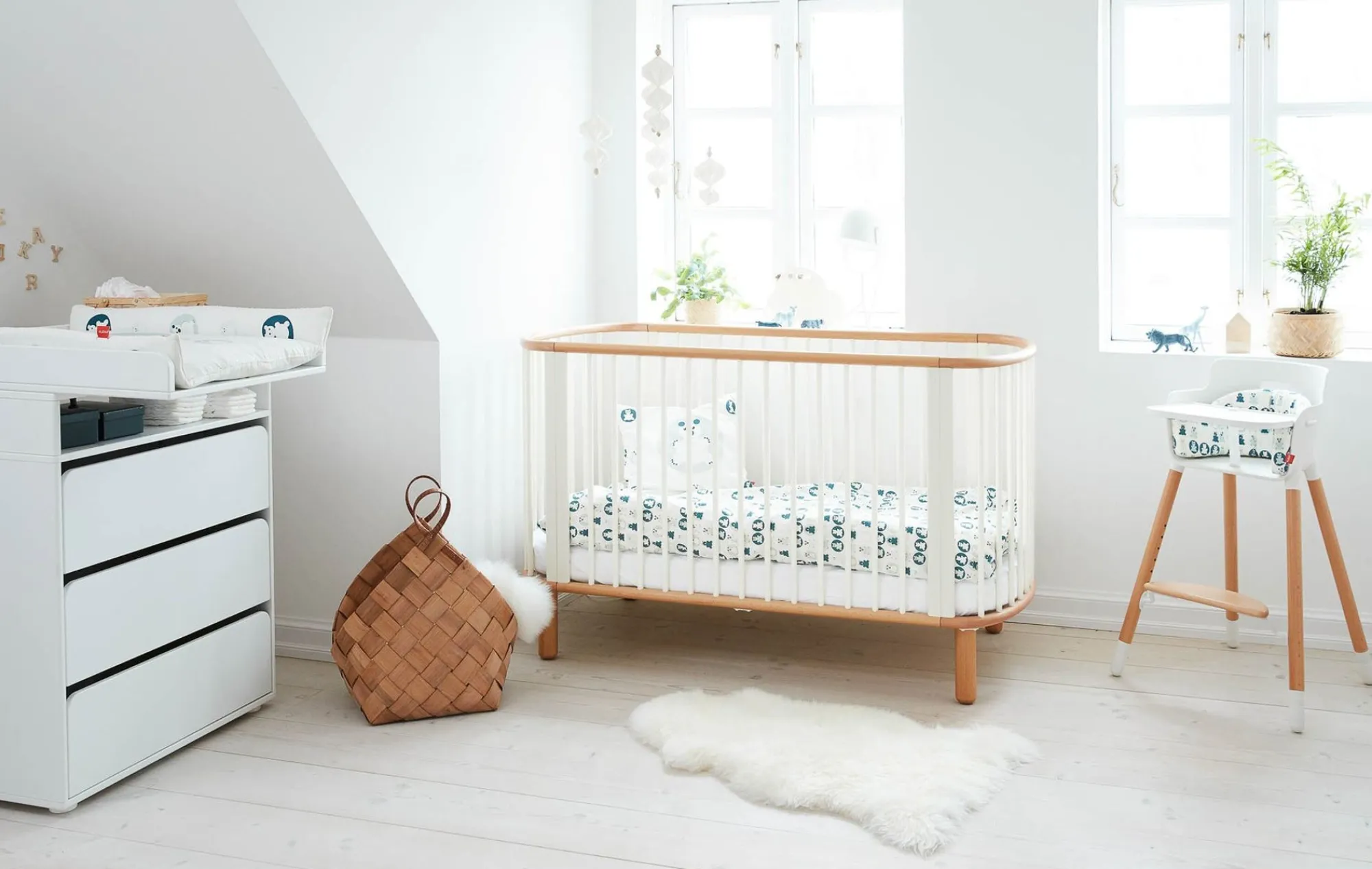 Clearance FLEXA Tremmeseng White/Clear Lacquer Beech
