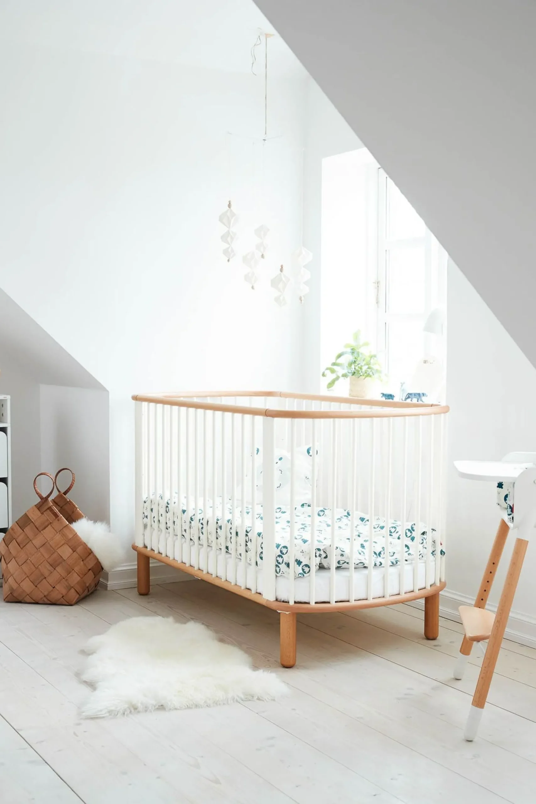 Clearance FLEXA Tremmeseng White/Clear Lacquer Beech